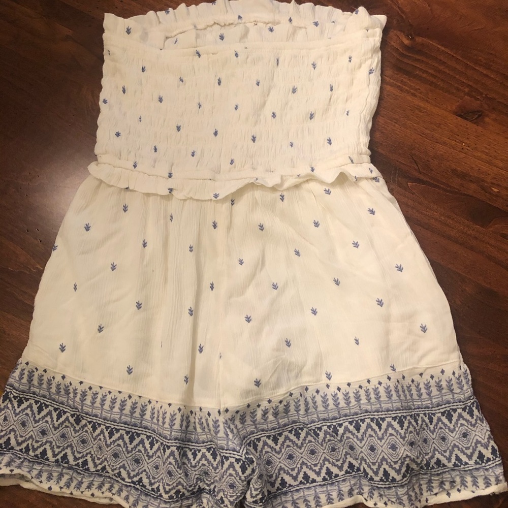 American Eagle Outfitters Romper Size Small. - Picture 2 of 2